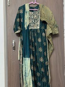 Pure Maslin 3 PCs Suit ..