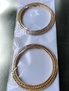 Elegant Gold-Tone Bangle Set