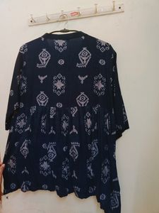 womens top
