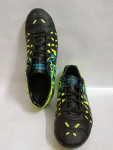 Vector X Football Shoes