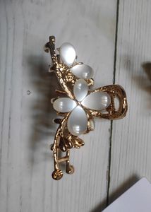 White Marble Butterfly Korean Clips