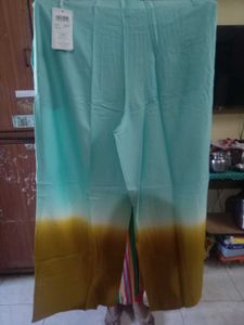 Plaza With Cloth Belt