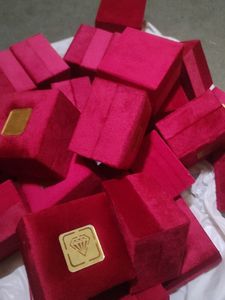 Ring.Tops.bali.pendet Box Led
