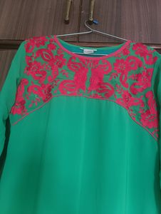 #majorpricedrop AWESOME Brand Embroiderd Kur