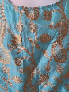 Diwali Elegant Ethnic Gown With Side Zip
