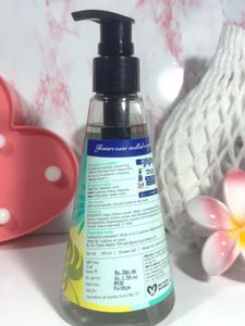 Plum BodyLovin&#39; Shower Gel🥥🌴🍸💙