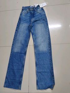 Zara High-waisted Blue Straight Fit Jeans