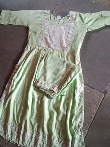 Green Embroidered Kurta Set