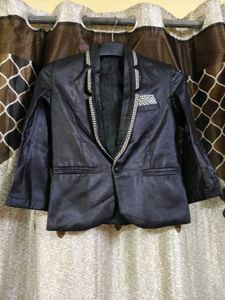 Men&#39;s Black Suit