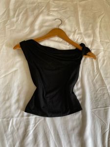 H&amp;M One Shoulder Top (brand New)