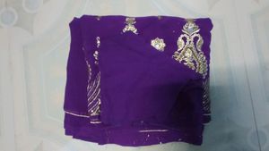 A Beautiful Elegant Chiffon Saree