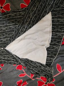 Final Offer  ❤️ Black And White Top