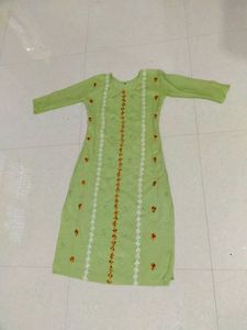 Beautiful Embroidered Kurti