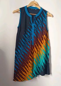 Sleeveless Colorful Top