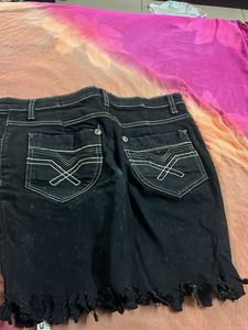 Miniskirt