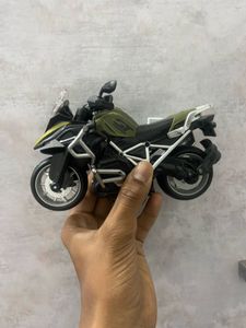 Homeware Police Motorcycle Toy - Pull Back Motorcy