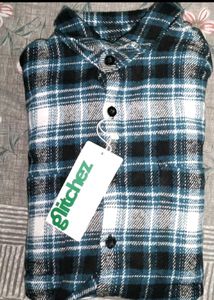 GLITCHEZ Flannel Shirt