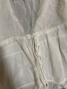 White Lace Top And Hnm Skirt Set