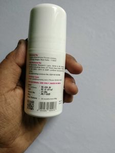COSIQ Intimate Brightening Roll On