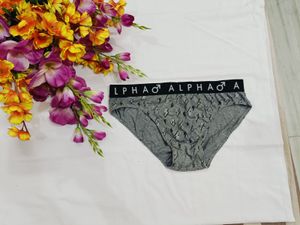 ALPHA⚡Briefs