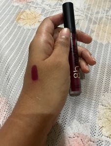 Essence Matte Lipstick 💄(Canada)