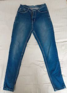 Stylish Blue Denim Jeans