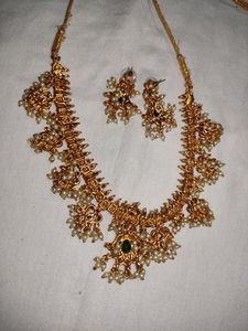 Premiem Quality Guttapusalu Necklace