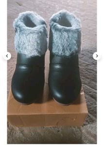 Toddler Black Faux-Fur Boots