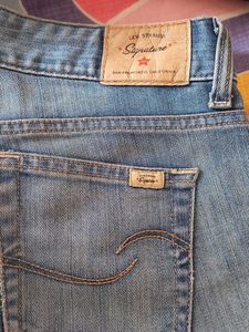 Levis Jeans For Women Size 28