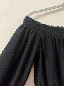 HNM OFF SHOULDER TOP