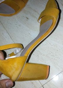 Yellow Velvett Sandals UK Size -4