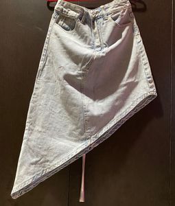 💥Urbanic Asymmetrical Denim with an Edge!