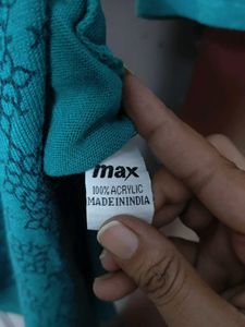 Max Women Winter Kurta Woollen Blend