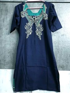 Salwar With 3/4th Sleeves