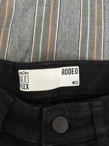 Black Slim Jeans Carrot Crop