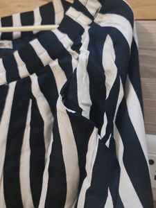 STRIPED SKIRT