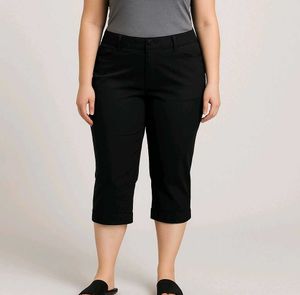 Black Capri Pants