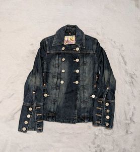 ✨Designer -style Double- Breasted denim jacket ✨