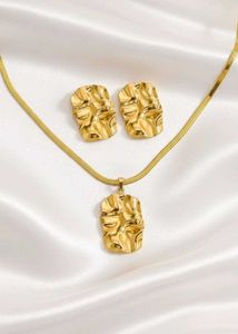 Abstract pendant Set Anti Tarnish