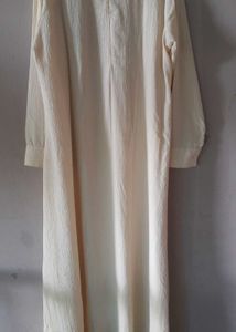 Elegant Cream Dress(bust 40-42)