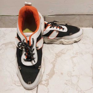 Stylish Fashion Sneakers