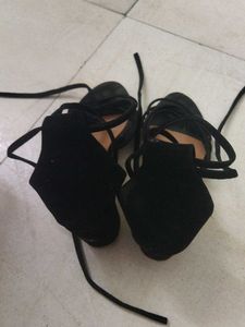 For Special Occasions Black Heels