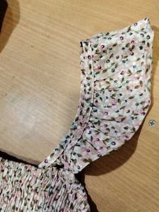 cute floral top