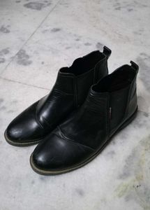 Chelsea Boots