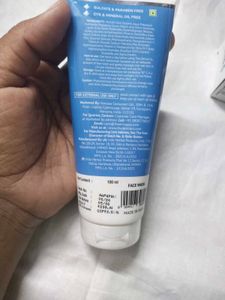 The Derma Co. 1% Kojic Acid Face Wash