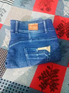 Stretchable Jeans For Women