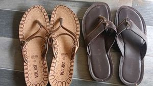 2 Flats Chappal