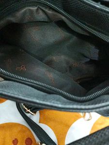 Elegant Black Handbag