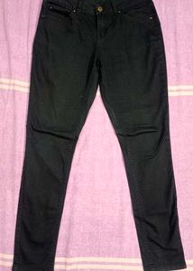 Slim fit Black Jeans
