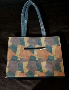 Huge Storage Handbag 👜